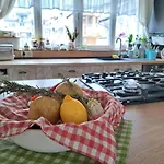 Апартамент The Boho Place *
